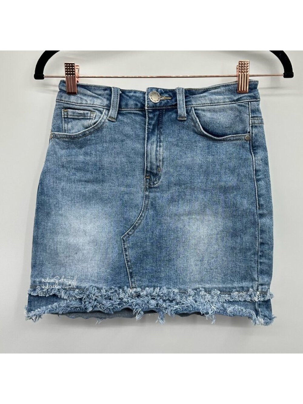 8th of LA Denim Mini Skirt with Frayed Hem Size Small